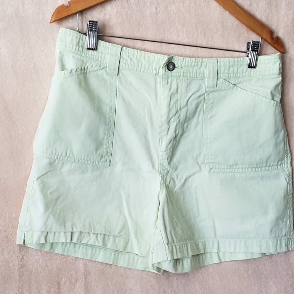 Vintage, high waist shorts